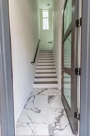 $3,200 | 4210 Roseland Avenue, Dallas, TX 75204