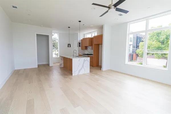 $3,200 | 4210 Roseland Avenue, Dallas, TX 75204