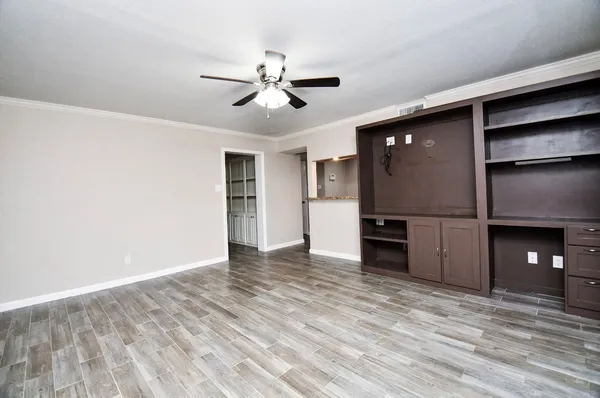 $2,550 | 13074 Trail Hollow Drive, Unit 3074, Houston, TX 77079