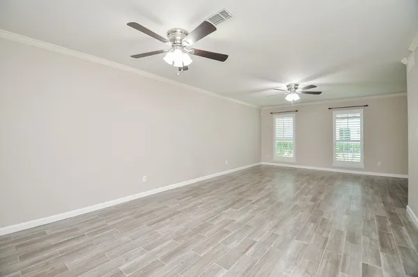 $2,550 | 13074 Trail Hollow Drive, Unit 3074, Houston, TX 77079