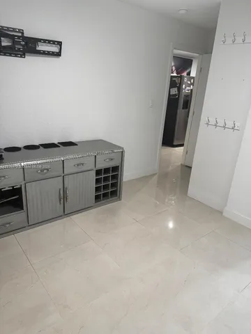 $1,000 | 1152 Northwest 2nd Street, Unit 1, Florida City, FL 33034