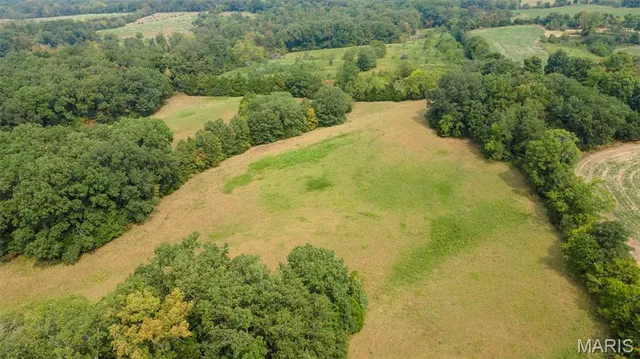 $569,900 | 192 Market Street, Millersville, MO 63766