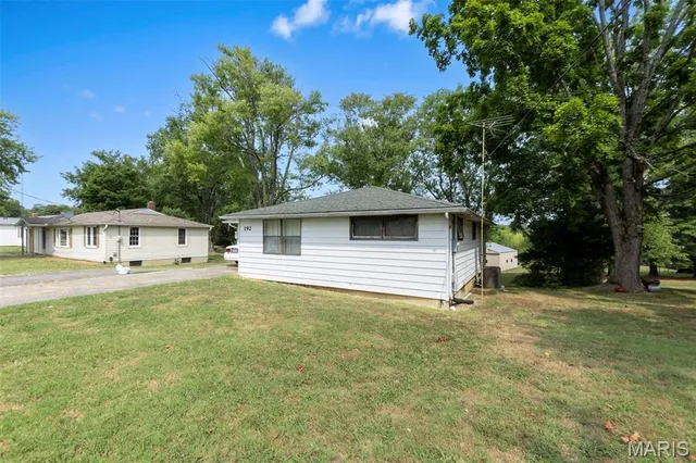 $569,900 | 192 Market Street, Millersville, MO 63766