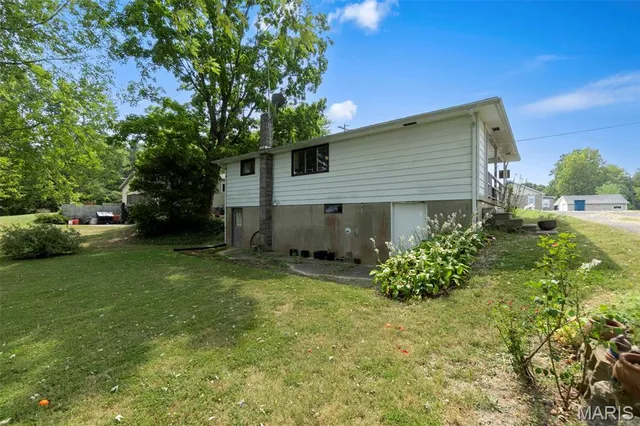 $569,900 | 192 Market Street, Millersville, MO 63766