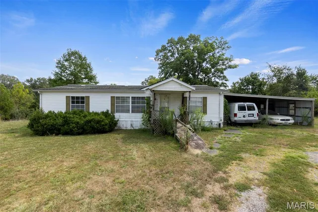 $569,900 | 192 Market Street, Millersville, MO 63766