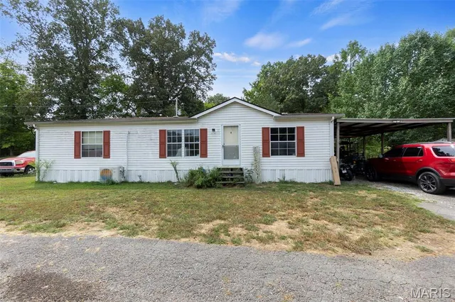 $569,900 | 192 Market Street, Millersville, MO 63766