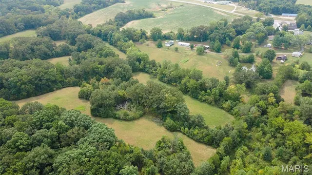 $569,900 | 192 Market Street, Millersville, MO 63766