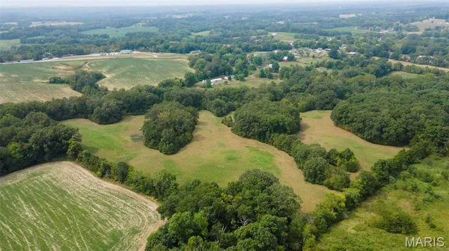 $569,900 | 192 Market Street, Millersville, MO 63766