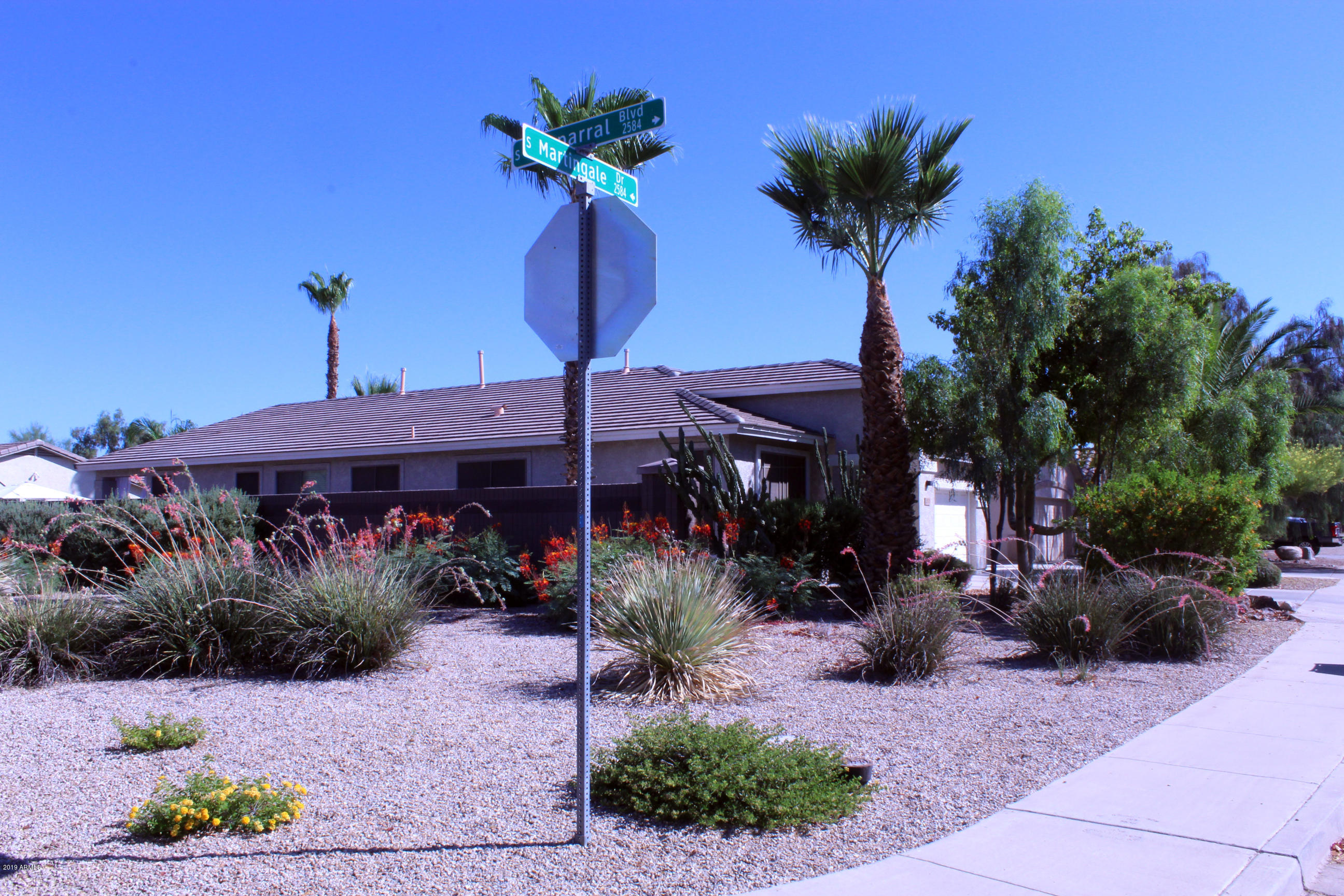2570 South Martingale Road Gilbert, AZ 85295 - Photo 2 of 26 Front Cross Streets