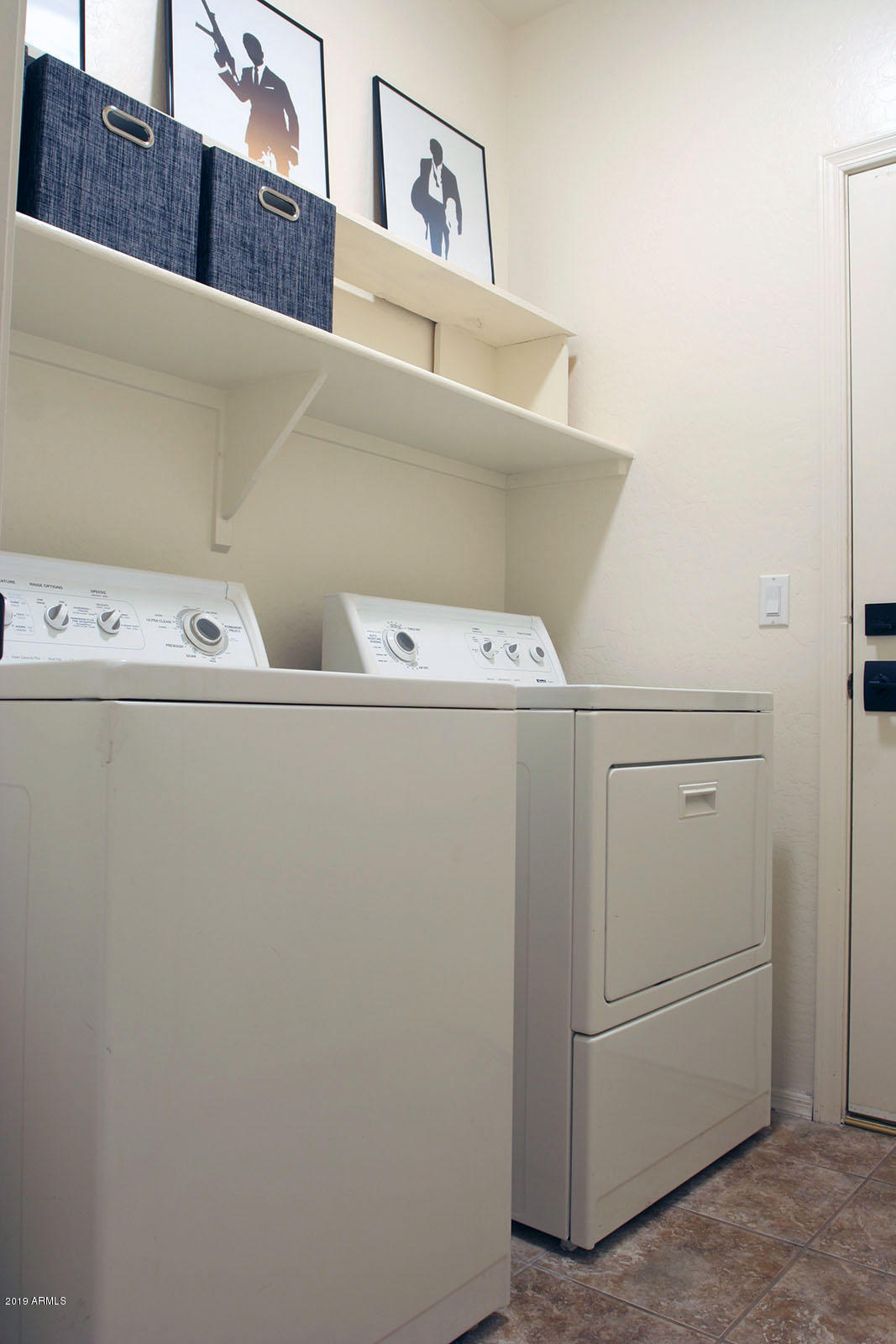 2570 South Martingale Road Gilbert, AZ 85295 - Photo 7 of 26 Laundry_Room