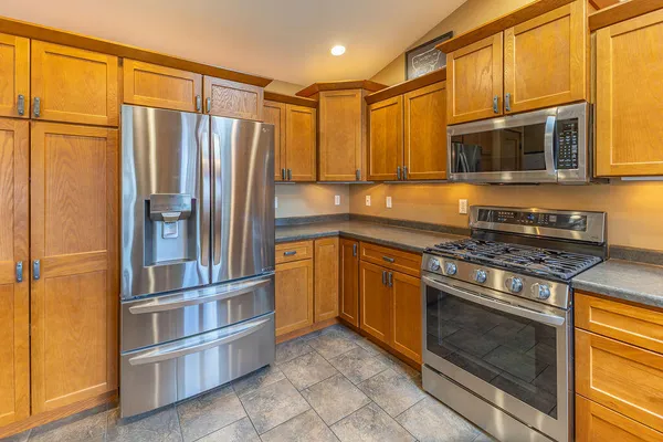 $580,000 | W7941 Tulip Lane, Holland, WI 54636