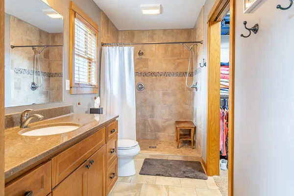 $580,000 | W7941 Tulip Lane, Holland, WI 54636