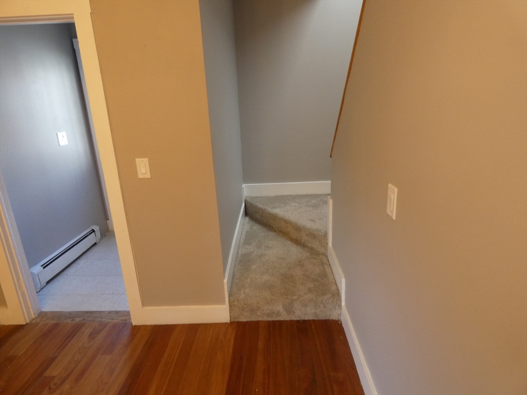 98 Maple Street, Unit 1 Gardner, MA 01440 - Photo 11 of 29