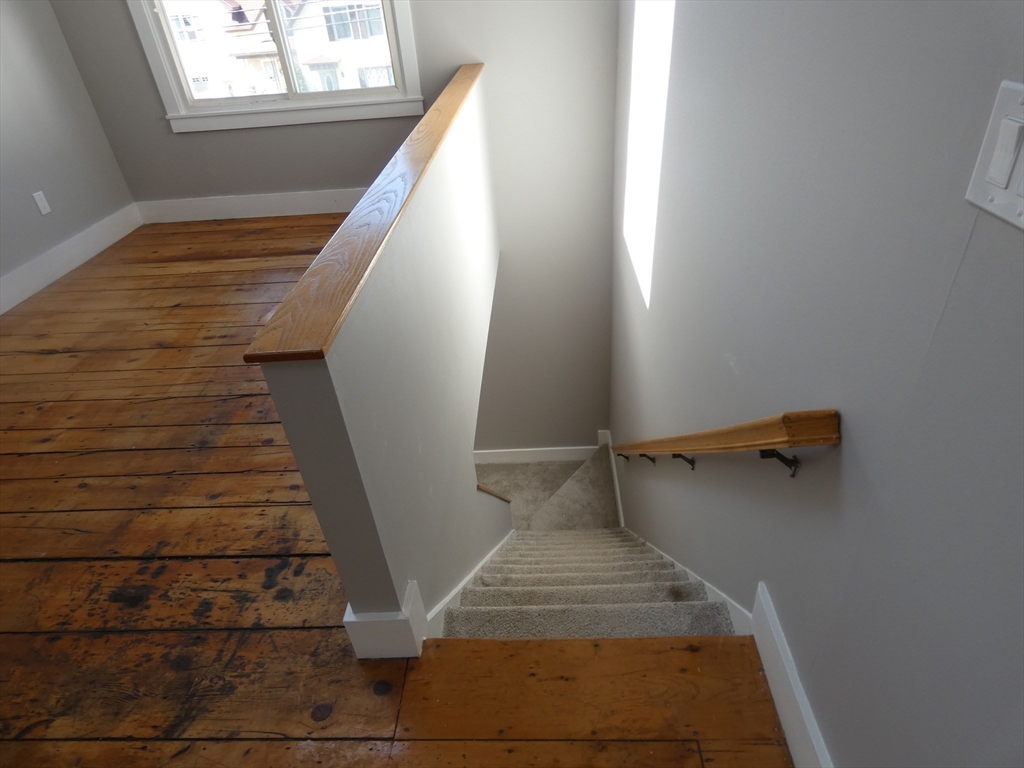 98 Maple Street, Unit 1 Gardner, MA 01440 - Photo 14 of 29