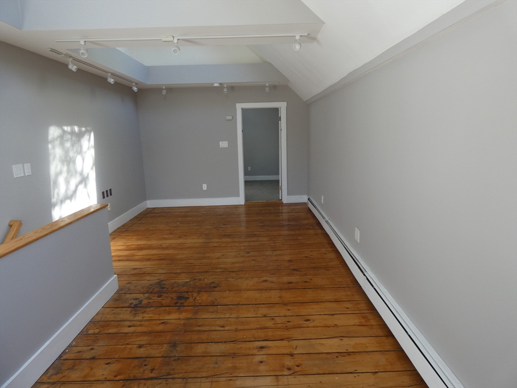 98 Maple Street, Unit 1 Gardner, MA 01440 - Photo 15 of 29