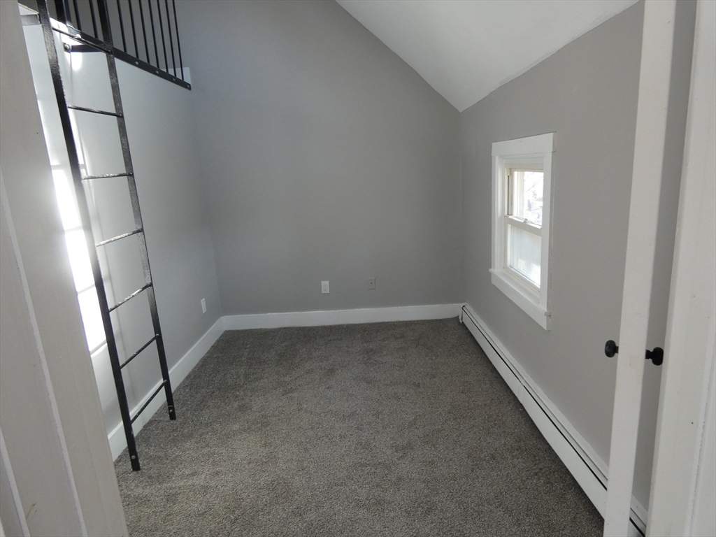 98 Maple Street, Unit 1 Gardner, MA 01440 - Photo 16 of 29