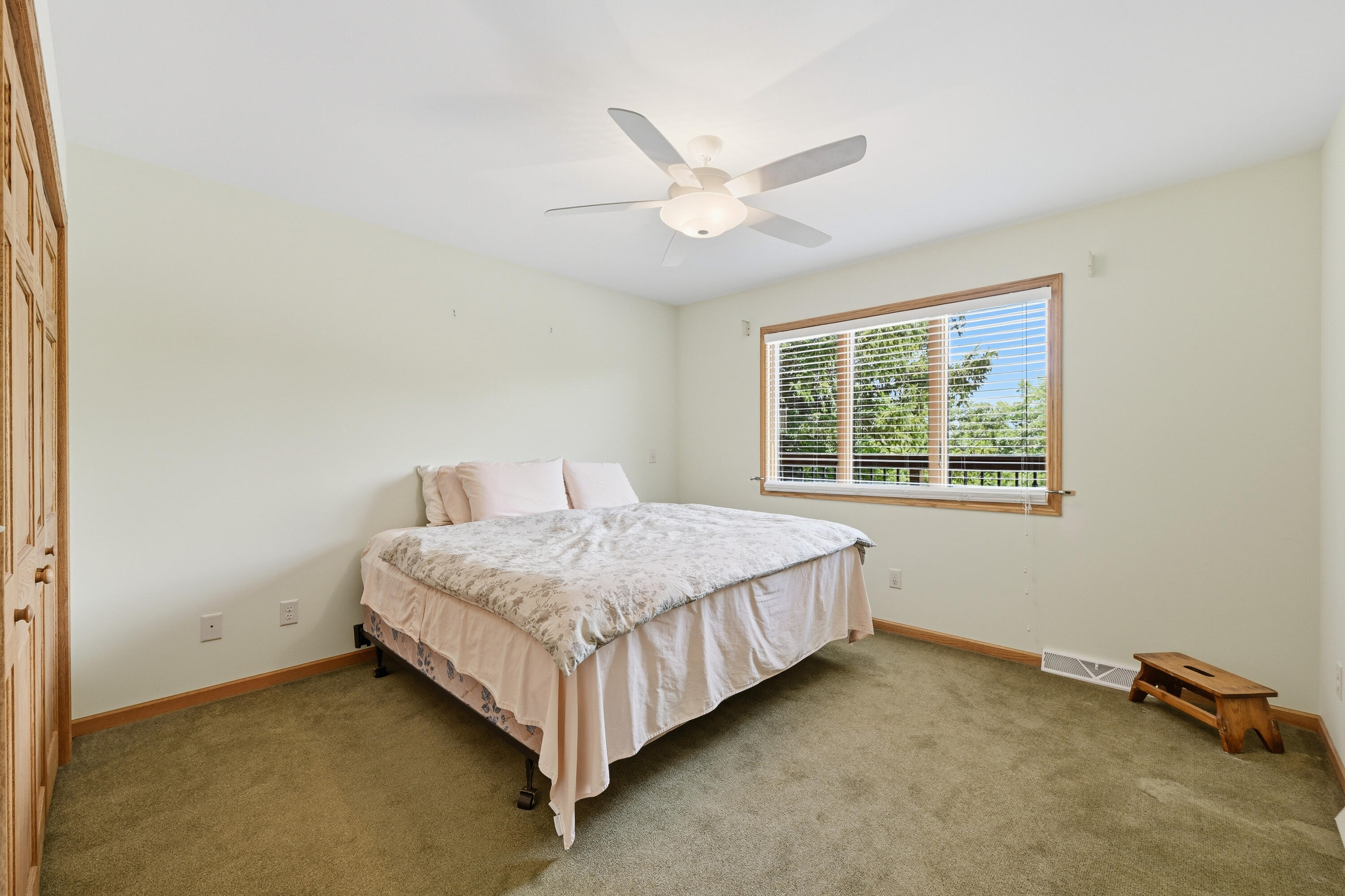 N7693 Ridge Road Whitewater, WI 53190 - Photo 18 of 42 Primary Bedroom