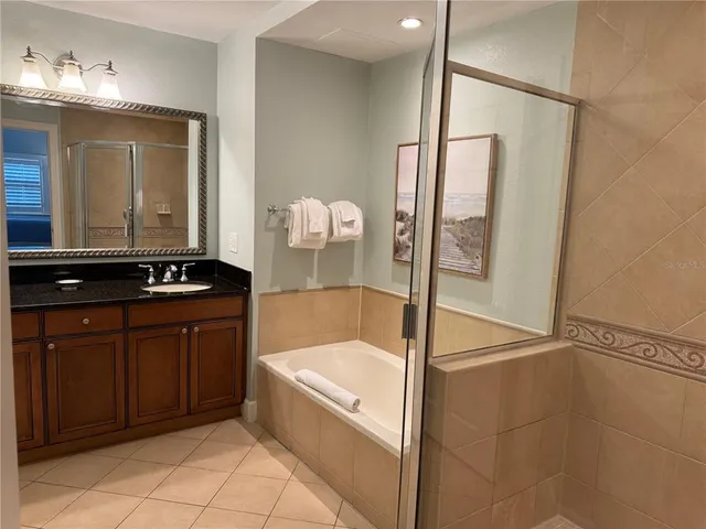 $399,000 | 1356 Centre Ct Ridge Drive, Unit 204, Reunion, FL 34747