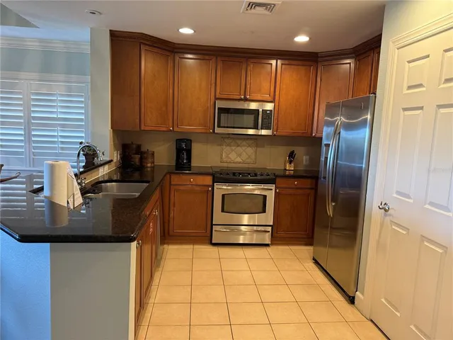 $399,000 | 1356 Centre Ct Ridge Drive, Unit 204, Reunion, FL 34747