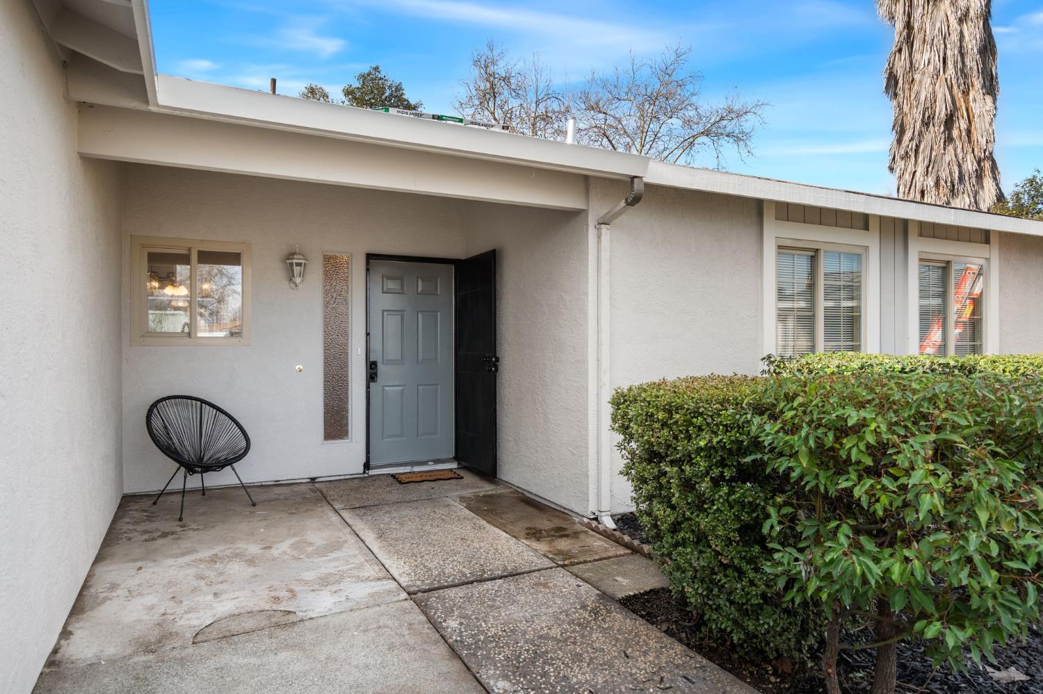 6004 Len Court Citrus Heights, CA 95621 - Photo 2 of 28