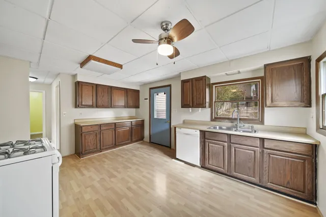 $225,000 | 209 North Drive, Brooklyn, MI 49230