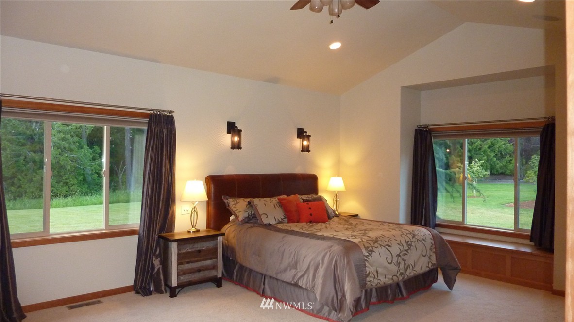 2271 East Smith Road Bellingham, WA 98226 - Photo 14 of 14