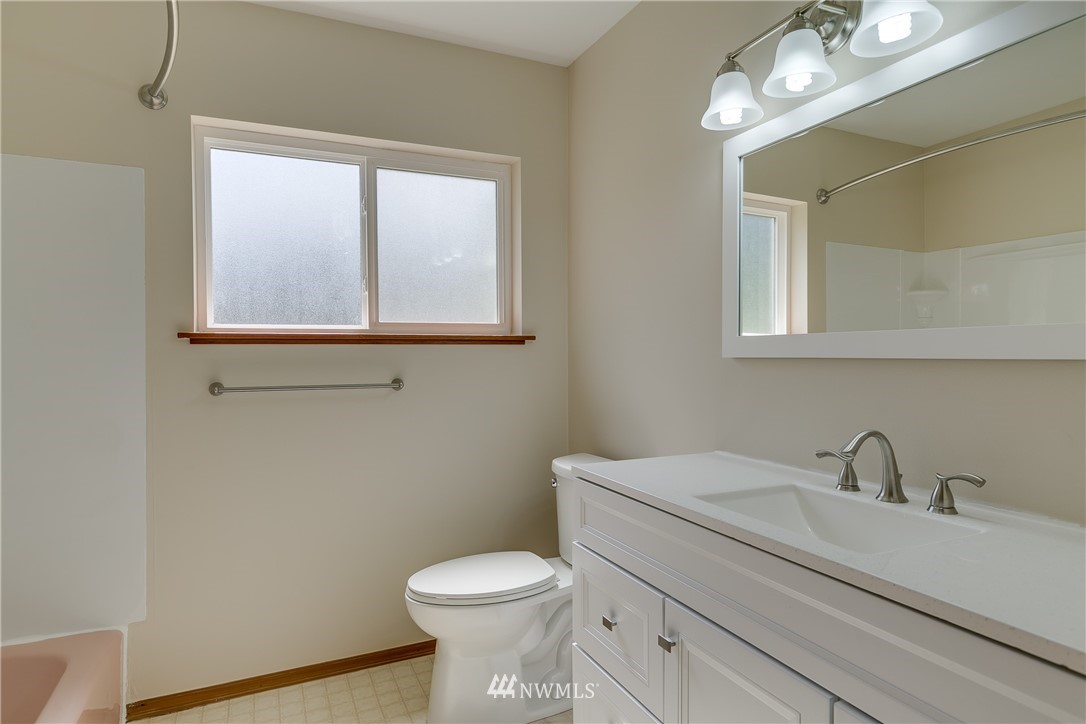 13114 Lost Lake Road Snohomish, WA 98296 - Photo 16 of 27 Gallery Image 16