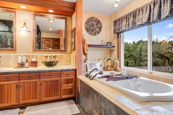 $3,500,000 | 4630 Maddocks Road, Sebastopol, CA 95472