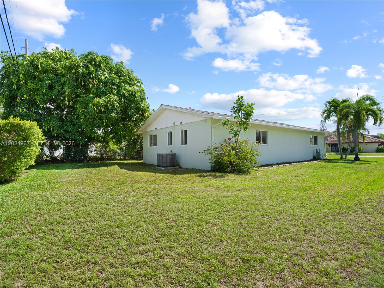 4301 Northeast 5th Avenue Boca Raton, FL 33431 - Photo 15 of 18
