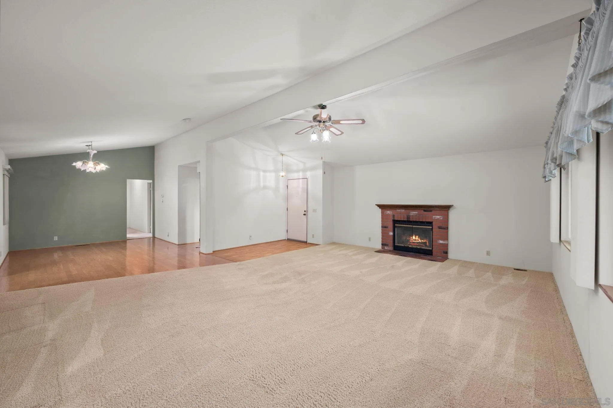 4465 Topaz Lane Oceanside, CA 92056 - Photo 16 of 37