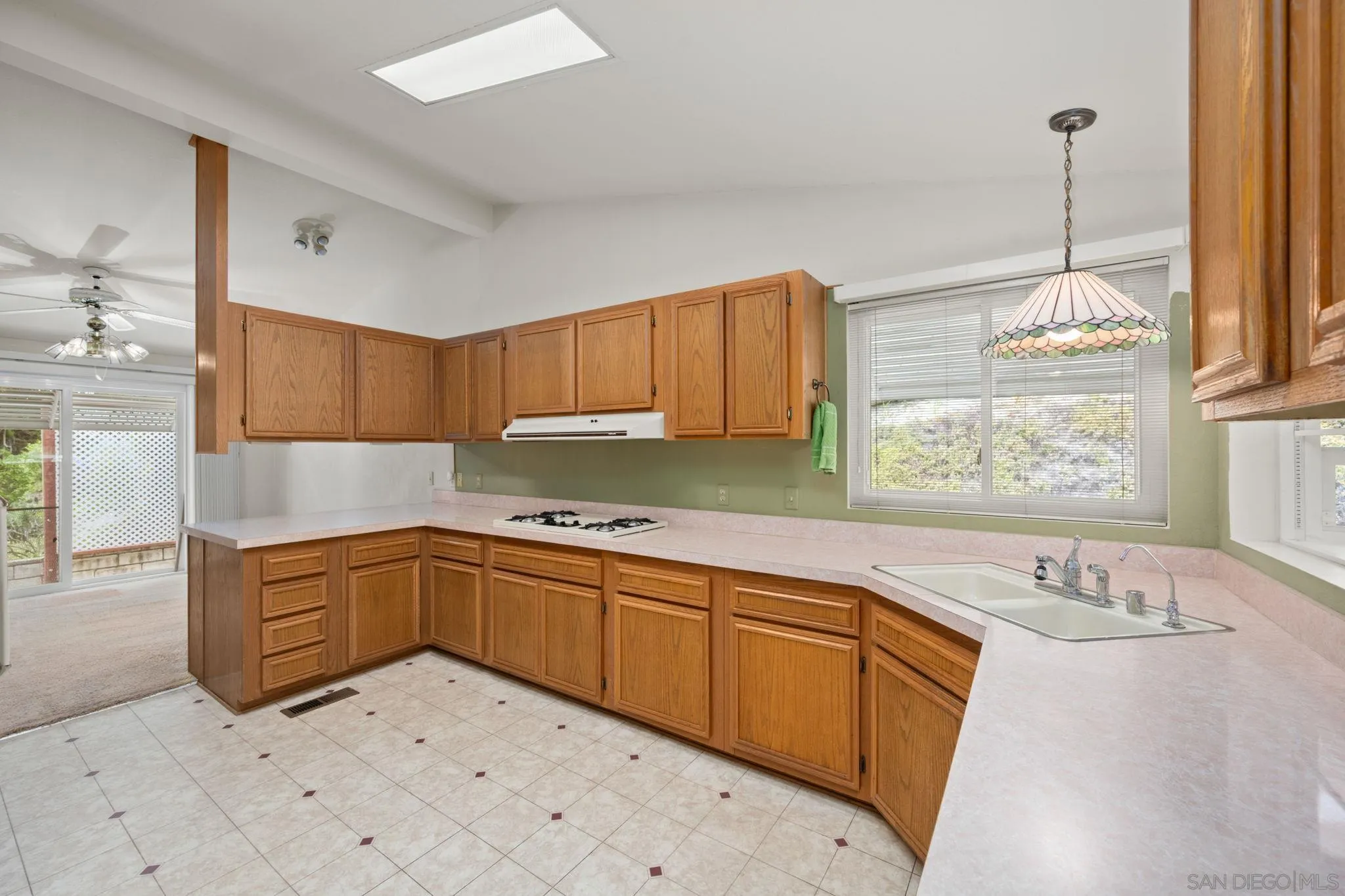 4465 Topaz Lane Oceanside, CA 92056 - Photo 23 of 37