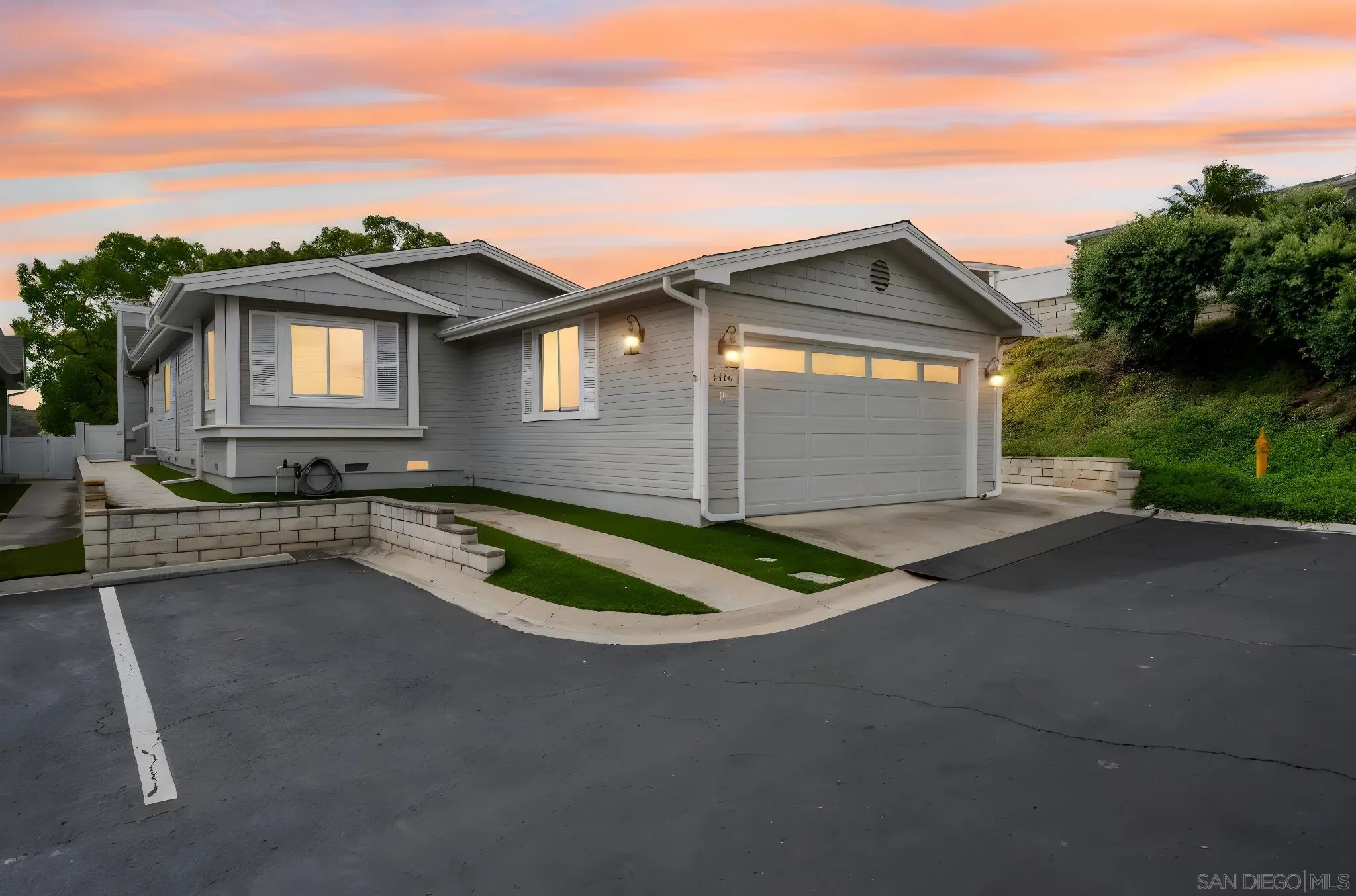 4465 Topaz Lane Oceanside, CA 92056 - Photo 3 of 37