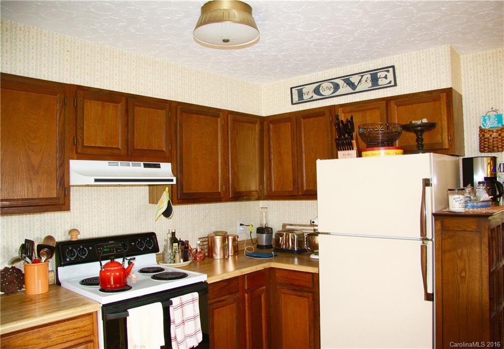 20 Trinity Chapel Road Asheville, NC 28805 - Photo 7 of 14 Gallery Image 7
