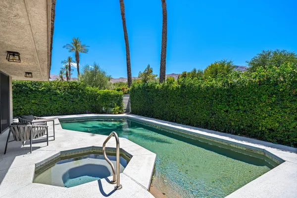 $1,360,000 | 88 Princeton Drive, Rancho Mirage, CA 92270