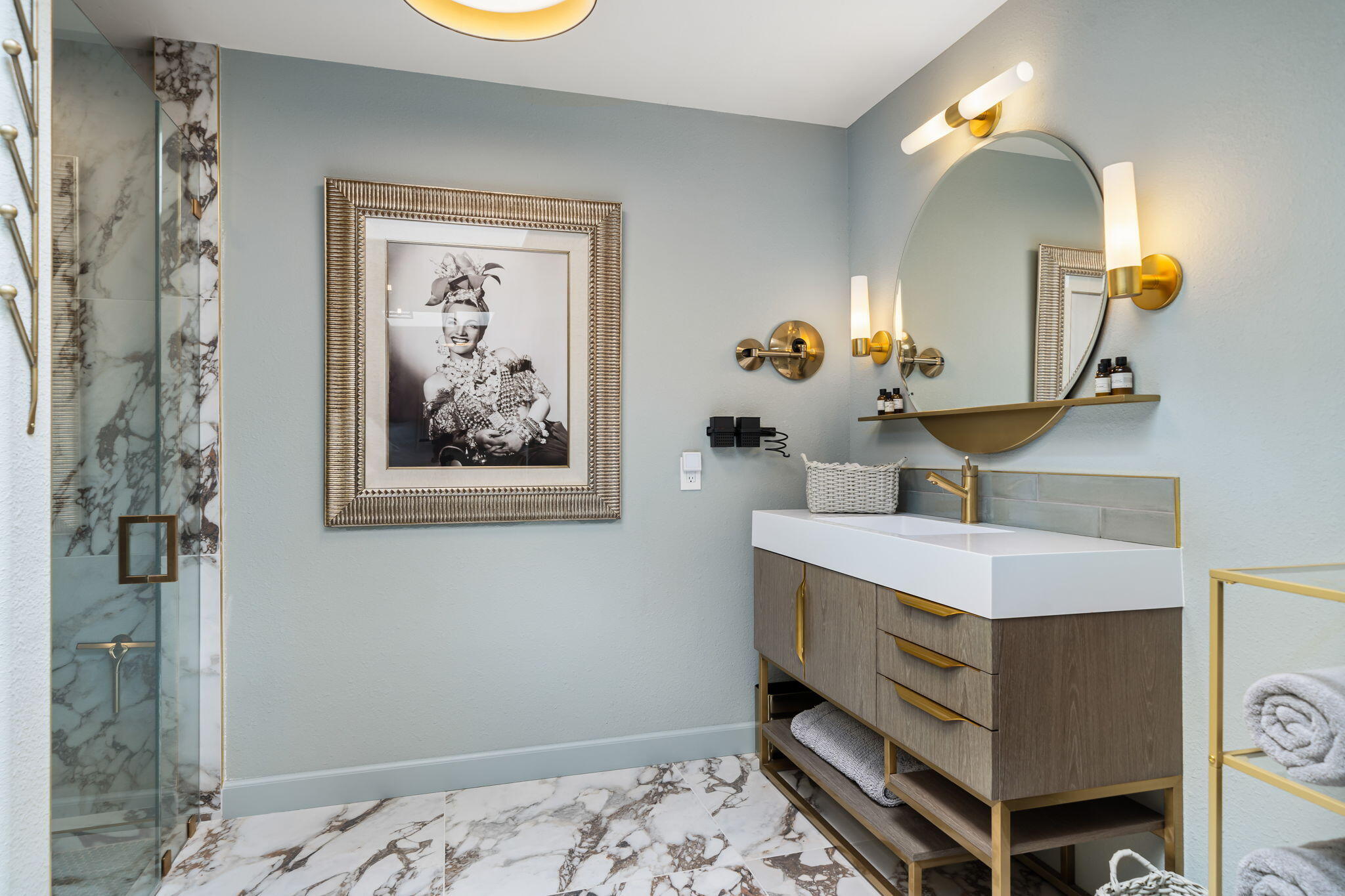 88 Princeton Drive Rancho Mirage, CA 92270 - Photo 21 of 37 a view of a bedroom with a bed and toys