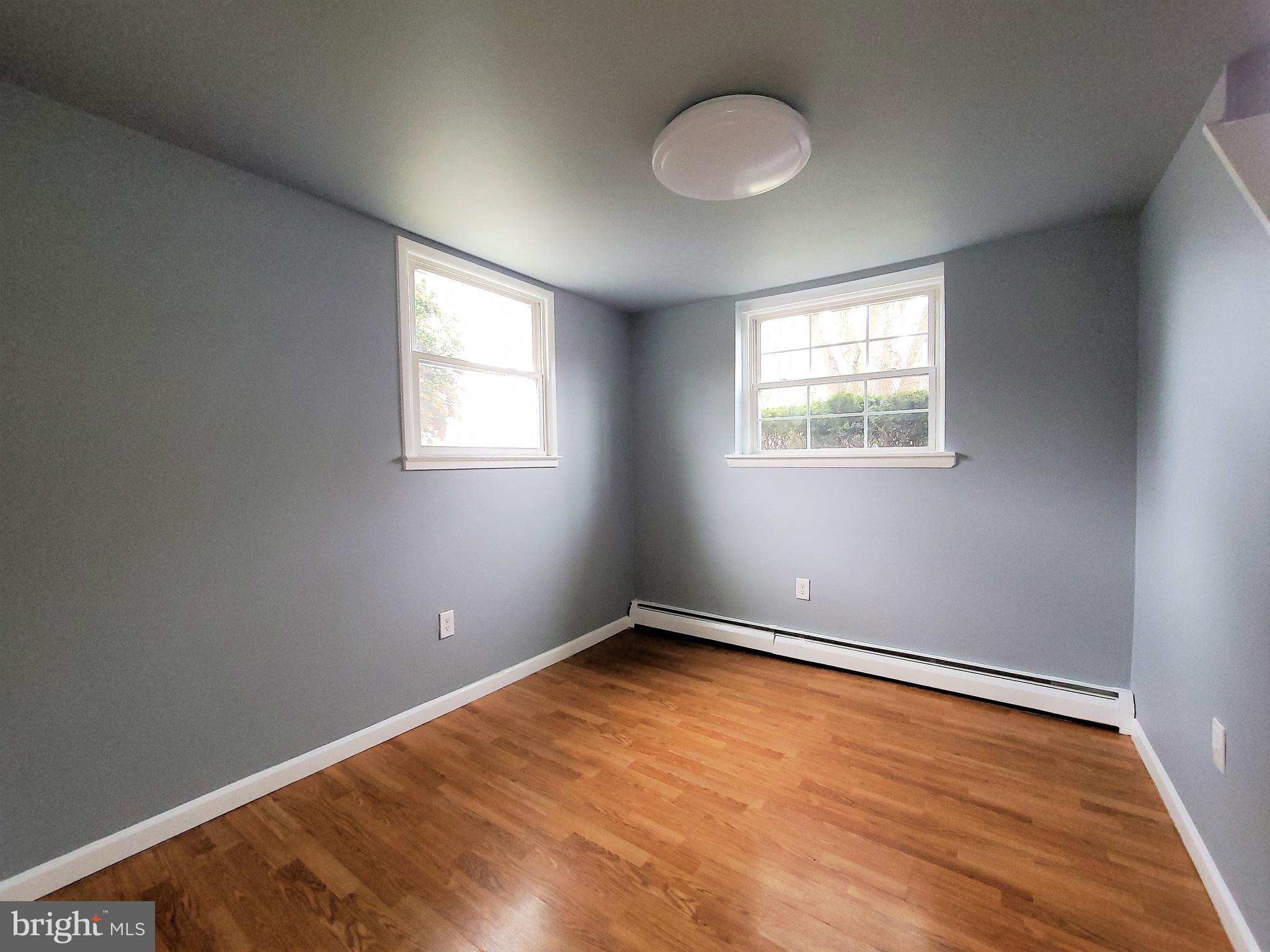 15404 Michigan Rd. Woodbridge, VA 22191 - Photo 11 of 32 Gallery Image 11