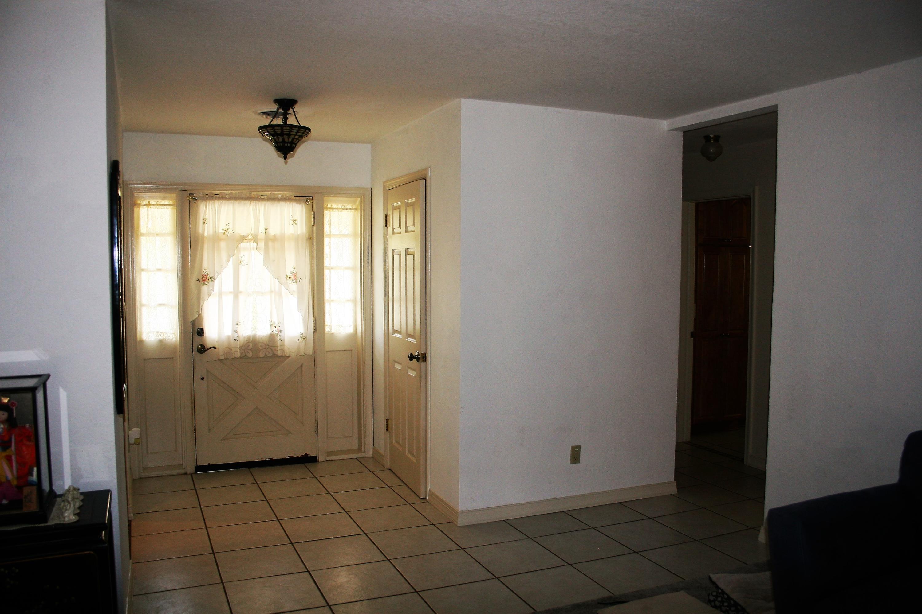 863 Northwest Spruce Ridge Drive Stuart, FL 34994 - Photo 8 of 23 Foyer
