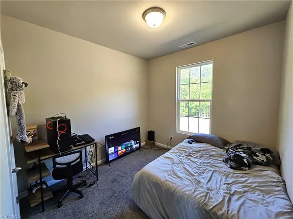 $439,900 | 1661 King Road, Westfield, NC 27053