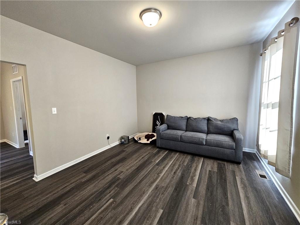 1661 King Road Westfield, NC 27053 - Photo 10 of 27