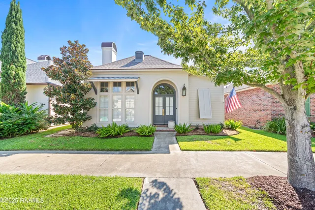 $3,100 | 415 Harbor Road, Youngsville, LA 70592