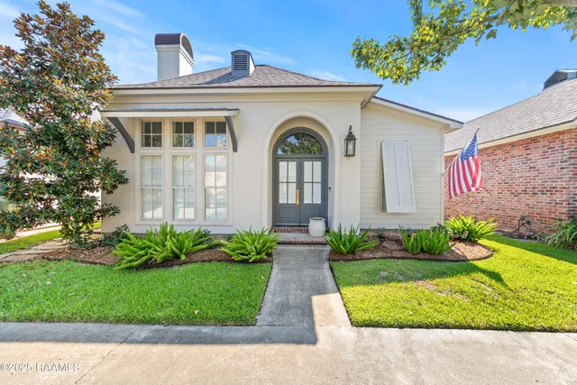 $3,100 | 415 Harbor Road, Youngsville, LA 70592