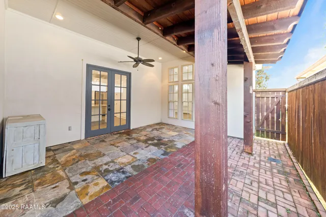 $3,100 | 415 Harbor Road, Youngsville, LA 70592