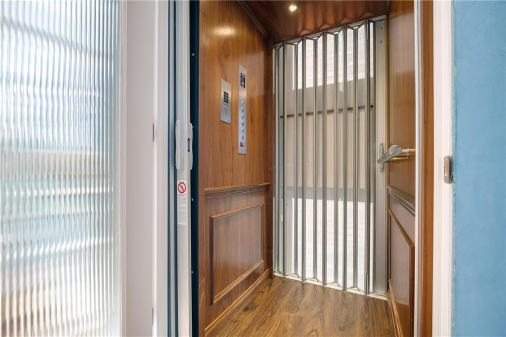 2437 Mt Royal Road Pittsburgh, PA 15217 - Photo 14 of 39 a view of wooden floor