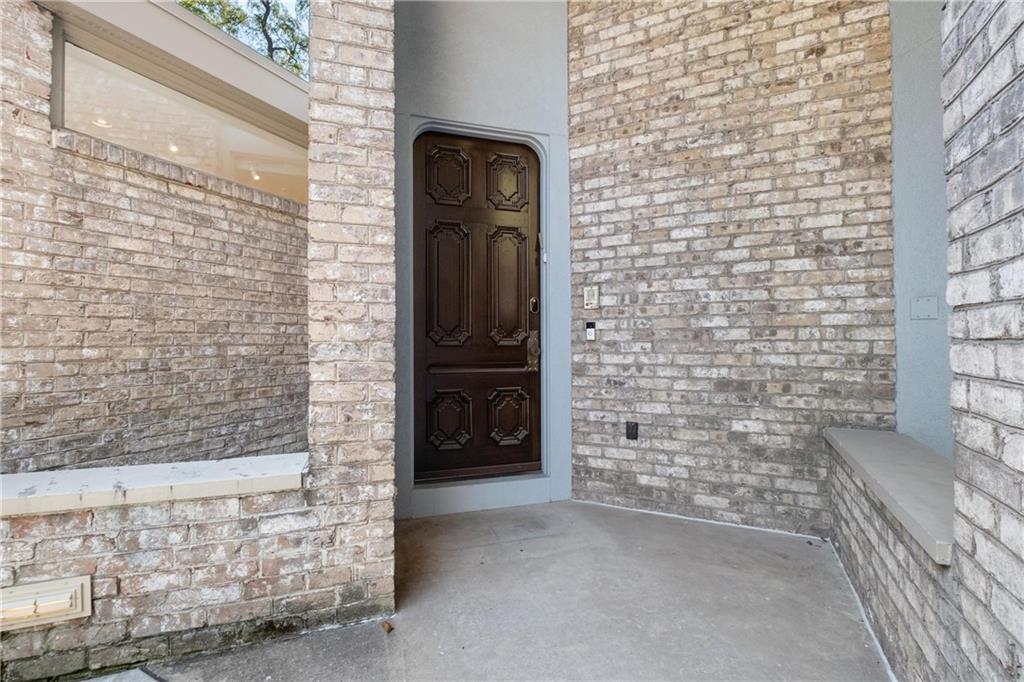 2437 Mt Royal Road Pittsburgh, PA 15217 - Photo 4 of 39 a view of front door