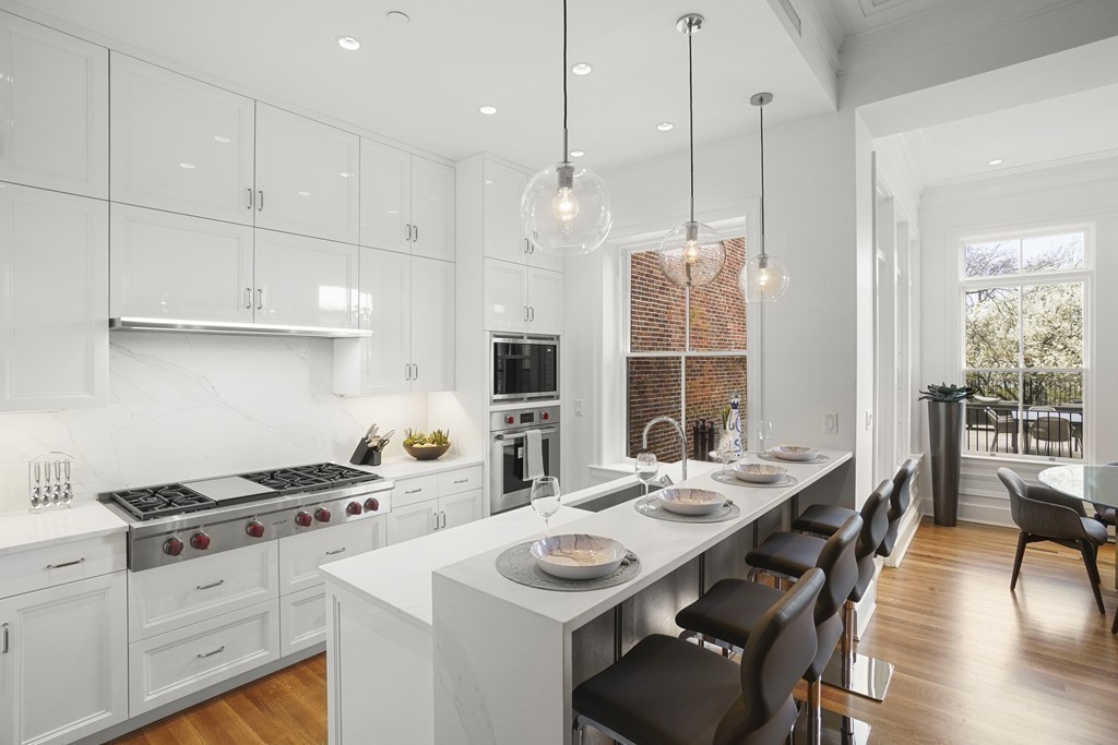 142 Beacon Street, Unit 1 Boston, MA 02116 - Photo 13 of 40