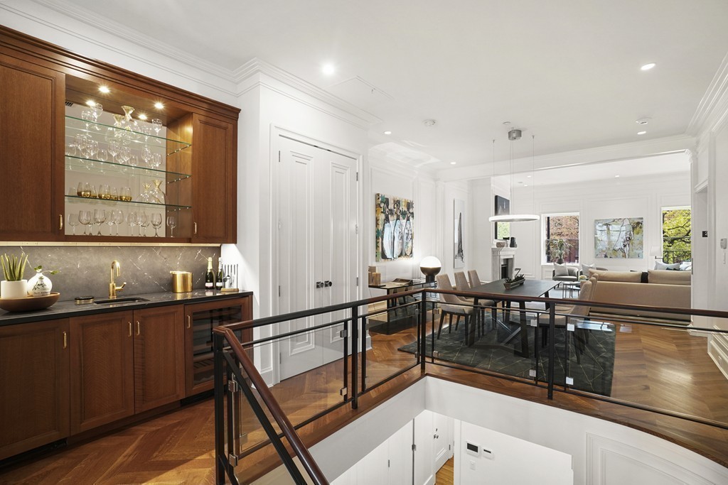 142 Beacon Street, Unit 1 Boston, MA 02116 - Photo 22 of 40