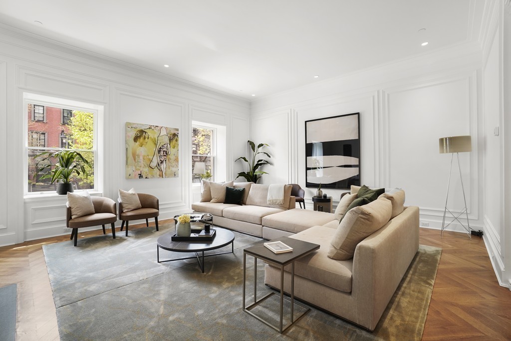 142 Beacon Street, Unit 1 Boston, MA 02116 - Photo 3 of 40