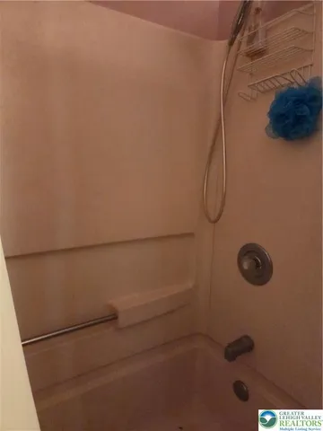 $225,000 | 314 Ridgeview Drive, Alburtis, PA 18011