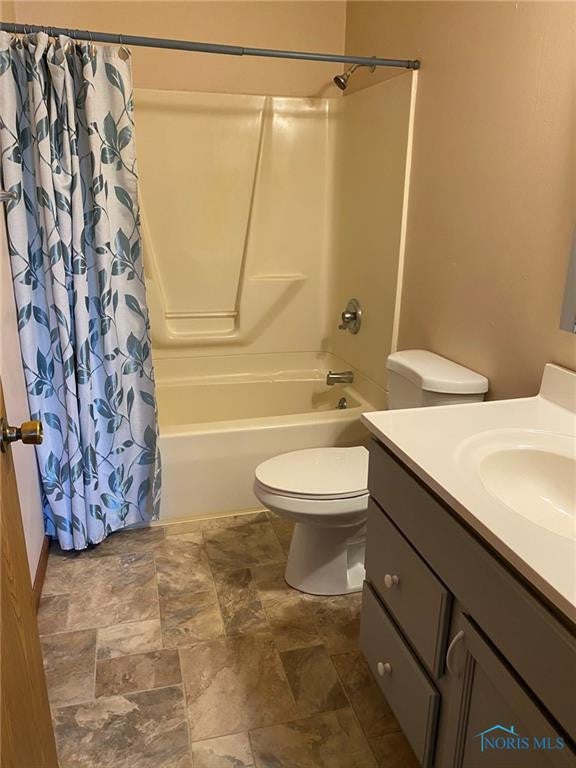 26818 Thompson Road Perrysburg, OH 43551 - Photo 11 of 39 Gallery Image 11
