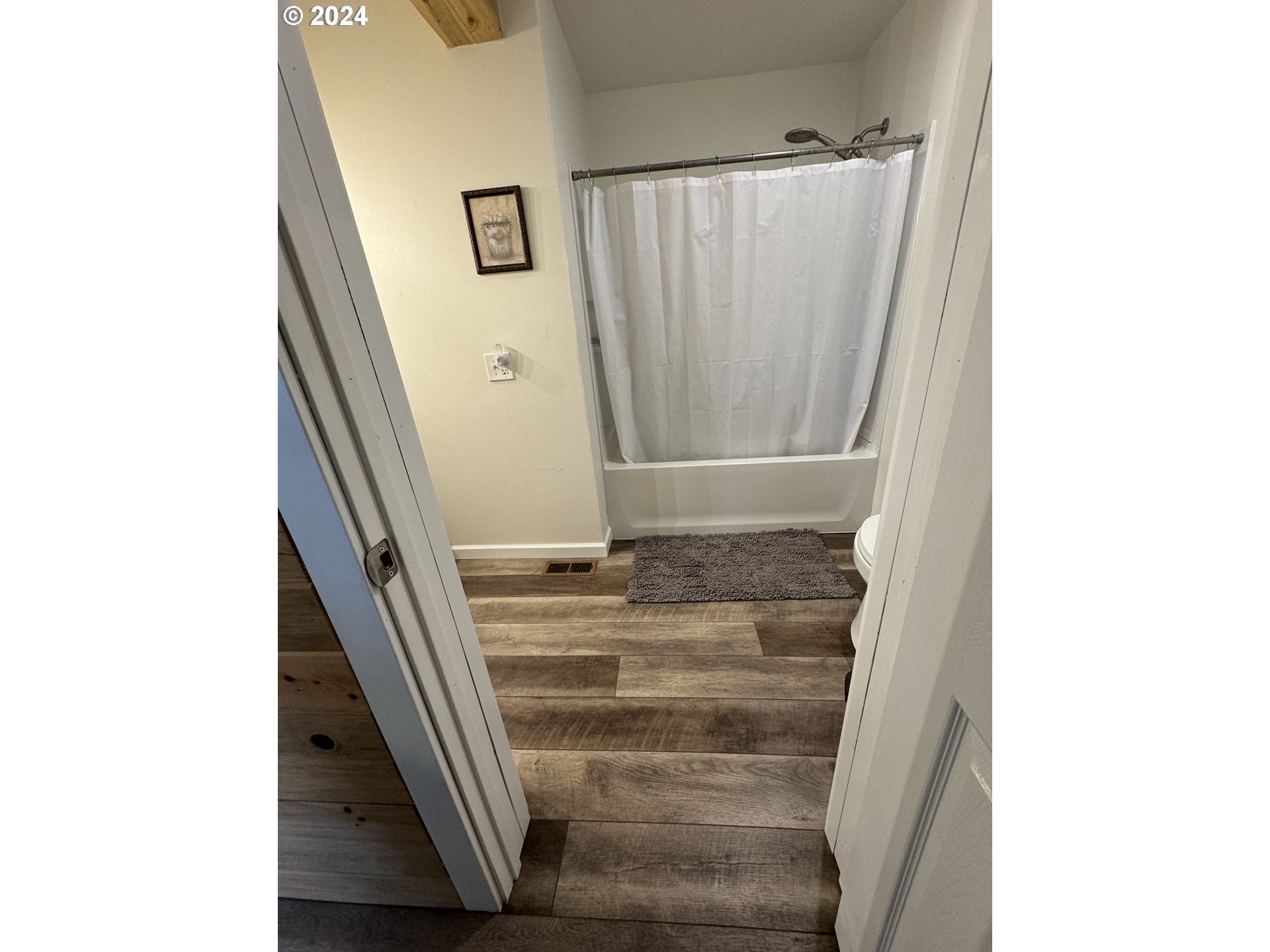 508 3rd Avenue Dallesport, WA 98617 - Photo 12 of 48 a view of balcony